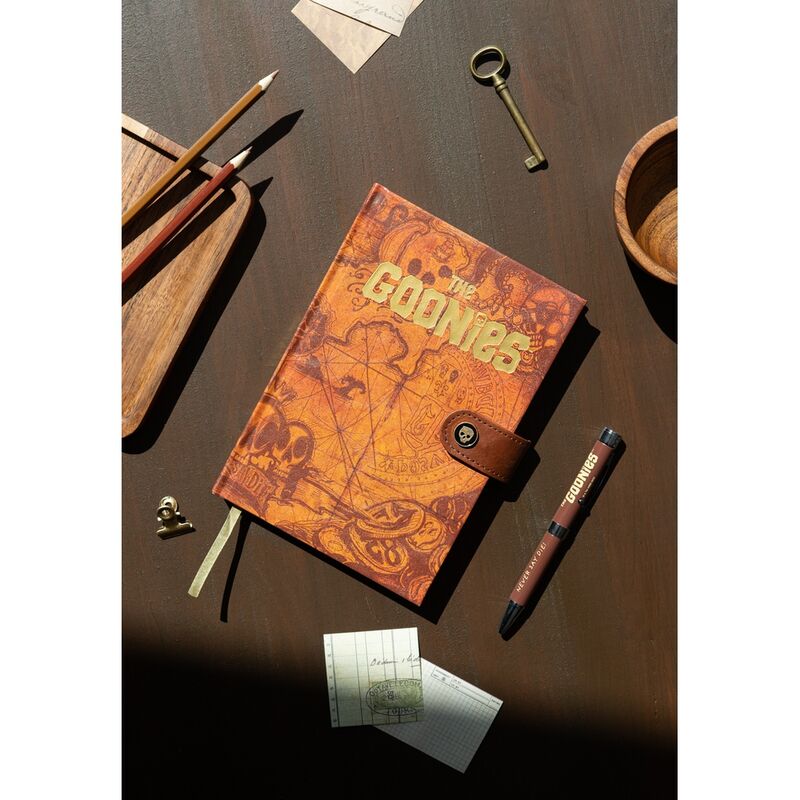 Cuaderno A5 premium + boligrafo proyector Los Goonies ERIK