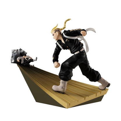 Expositor 4 figuras Petitrama Tokyo Revengers Series Toman Heroic Scenes 8cm MEGAHOUSE