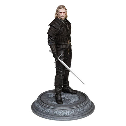 Figura Geralt de Rivia The Witcher 17cm DARK HORSE