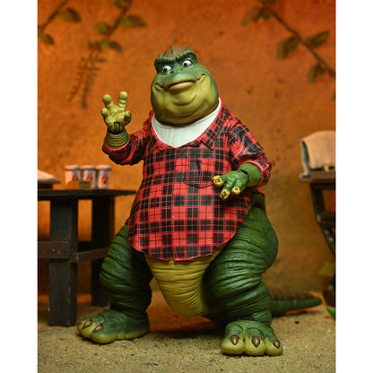 Figura Ultimate Earl Sinclair Dinosaurs 18cm NECA