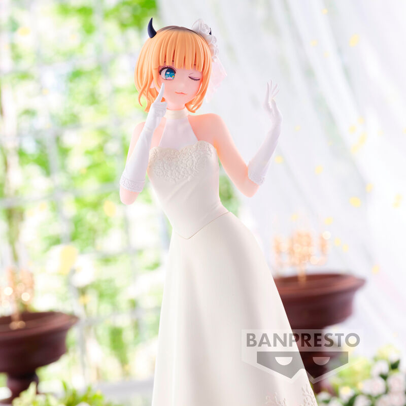 Figura MeMcho Bridal Dress Oshi No Ko 20cm BANPRESTO
