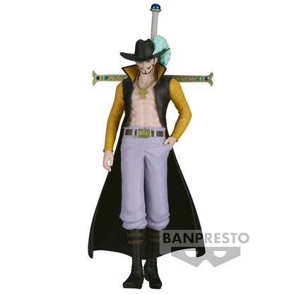 Figura Dracule Mihawk The Shukko One Piece 16cm BANPRESTO