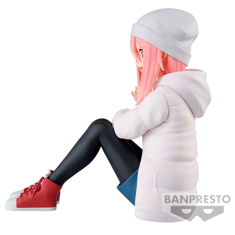 Figura Nadeshiko Kagamihara Season 3 Laid-Back Camp 10cm BANPRESTO