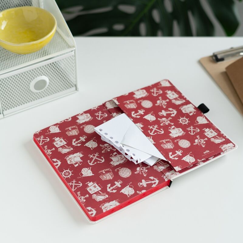 Cuaderno A5 premium + boligrafo proyector One Piece ERIK