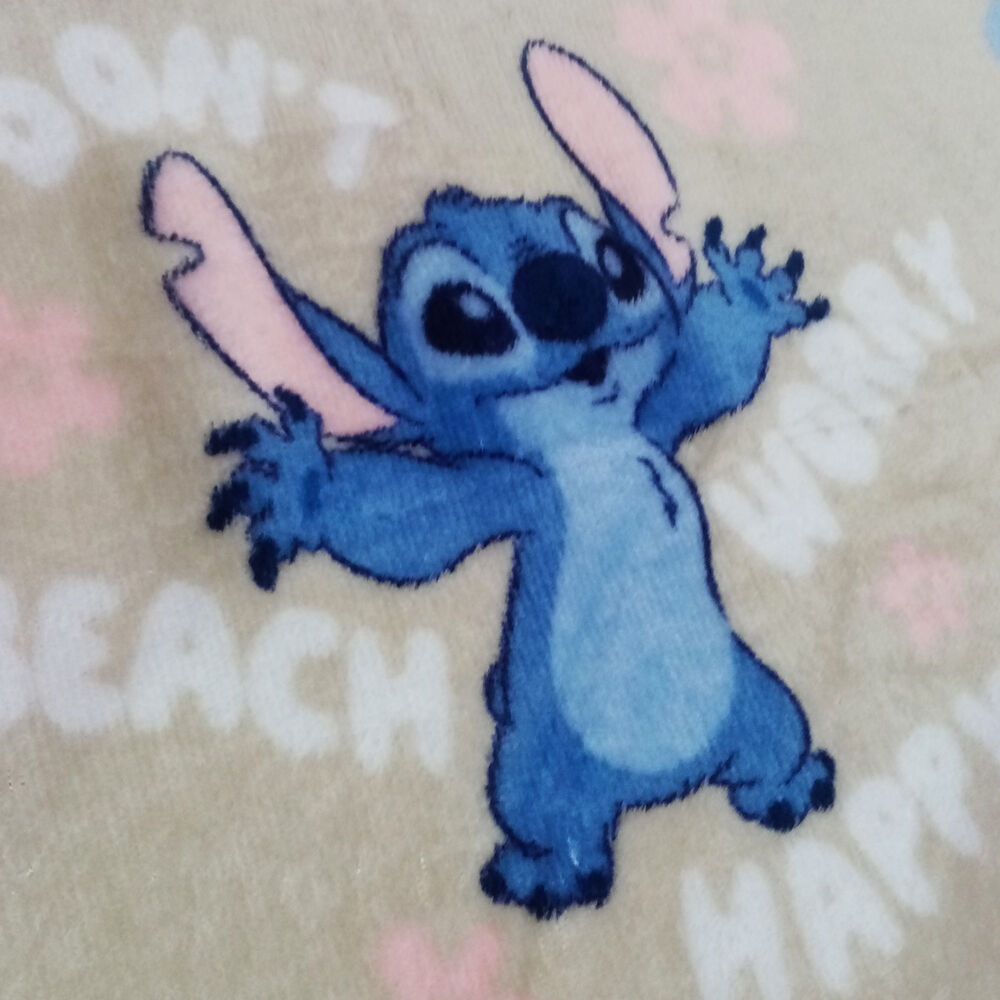 Manta coralina Stitch Disney 110x150cm DISNEY