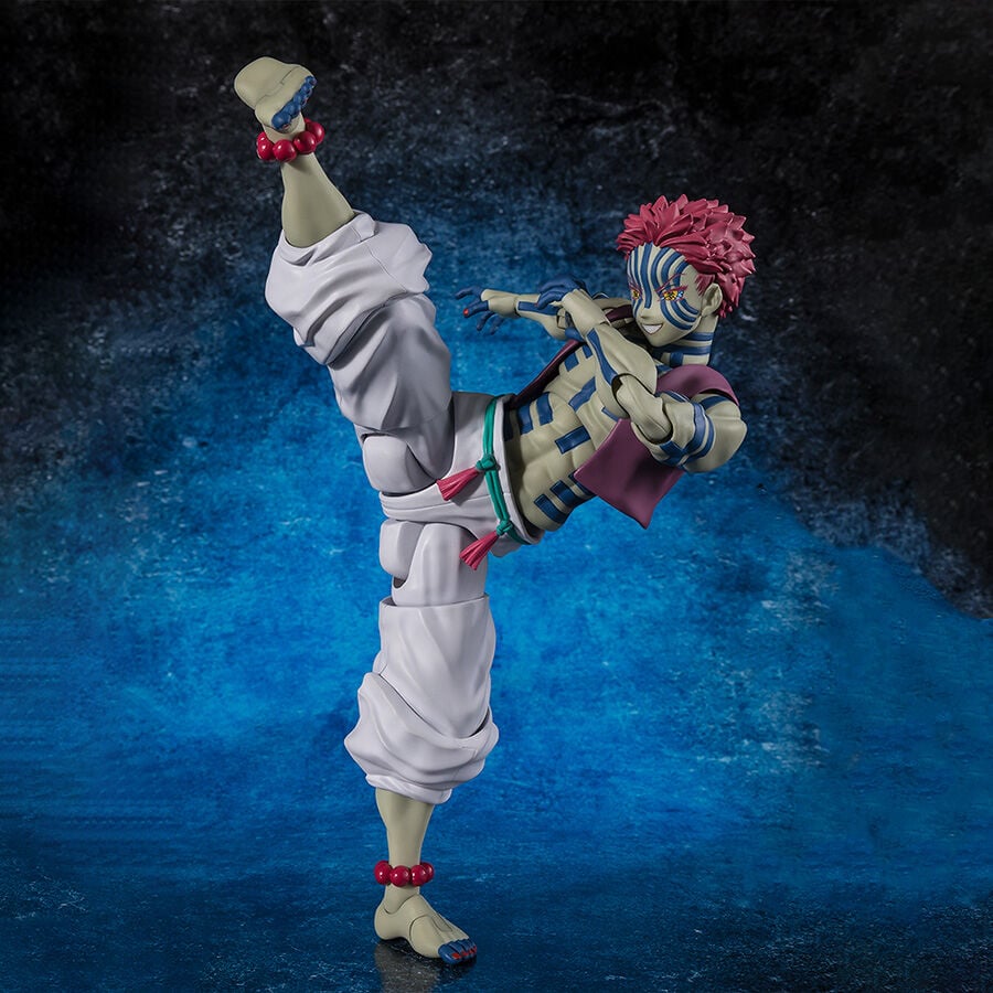 Figura Akaza Demon Slayer 14.5cm TAMASHII NATIONS