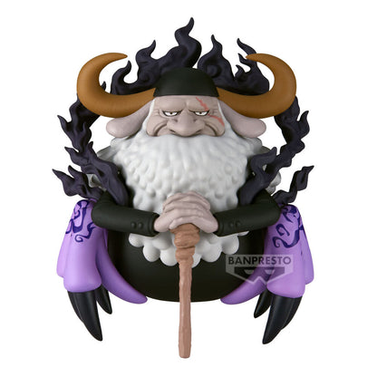 Figura St. Jaygarcia Saturn Mega World Collectable One Piece 13cm BANPRESTO