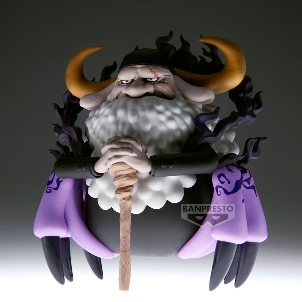 Figura St. Jaygarcia Saturn Mega World Collectable One Piece 13cm BANPRESTO