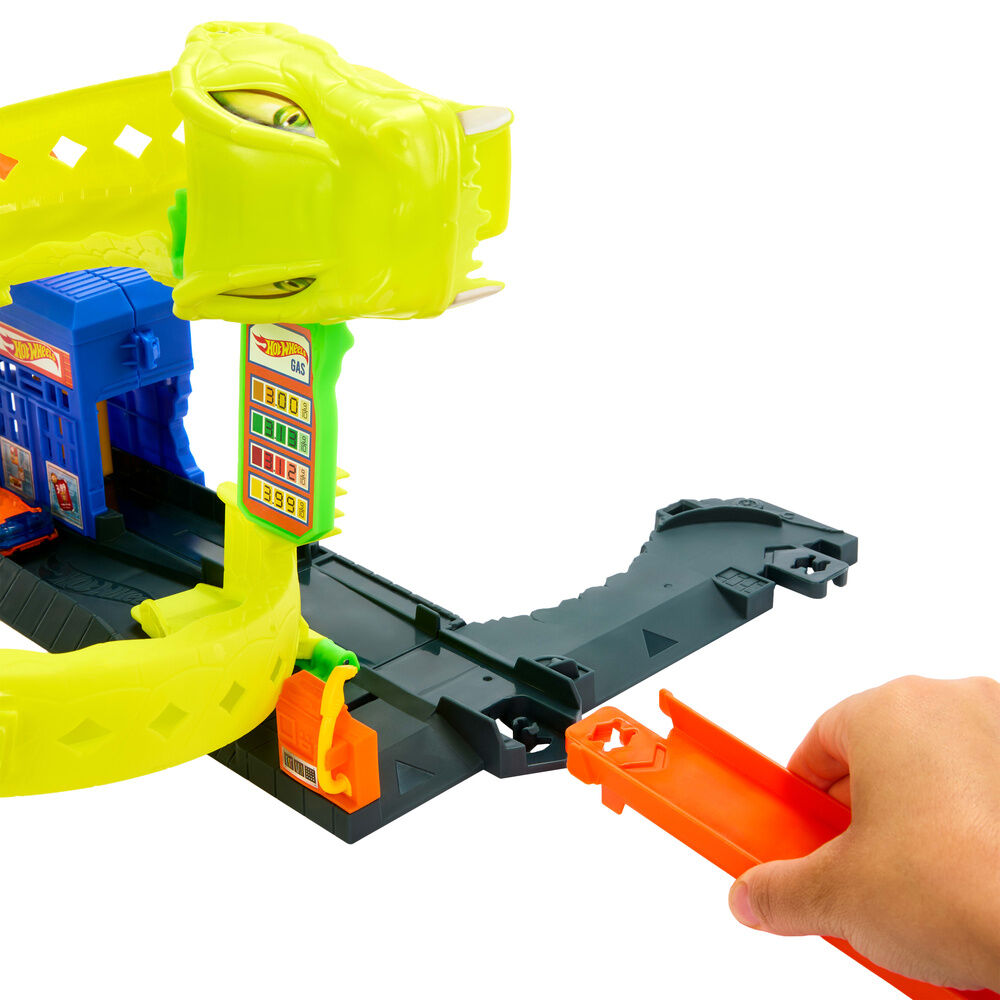 Pista City Ataque Espiral de Serpiente Hot Wheels MATTEL