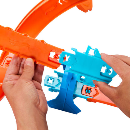 Pista Carreras con Salto Impulsado Hot Wheels MATTEL