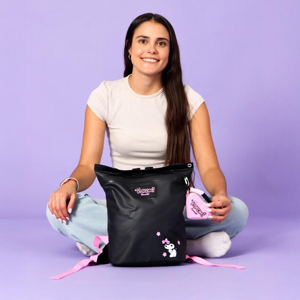 Mochila casual Kuromi Hello Kitty 33cm CERDÁ