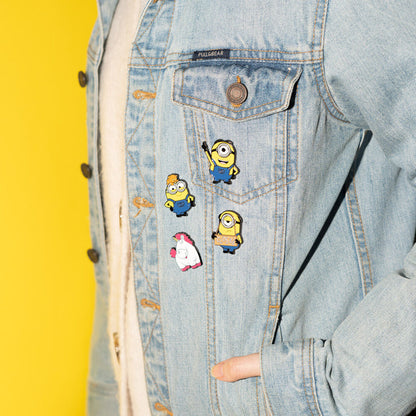 Set 4 pins Minions ERIK
