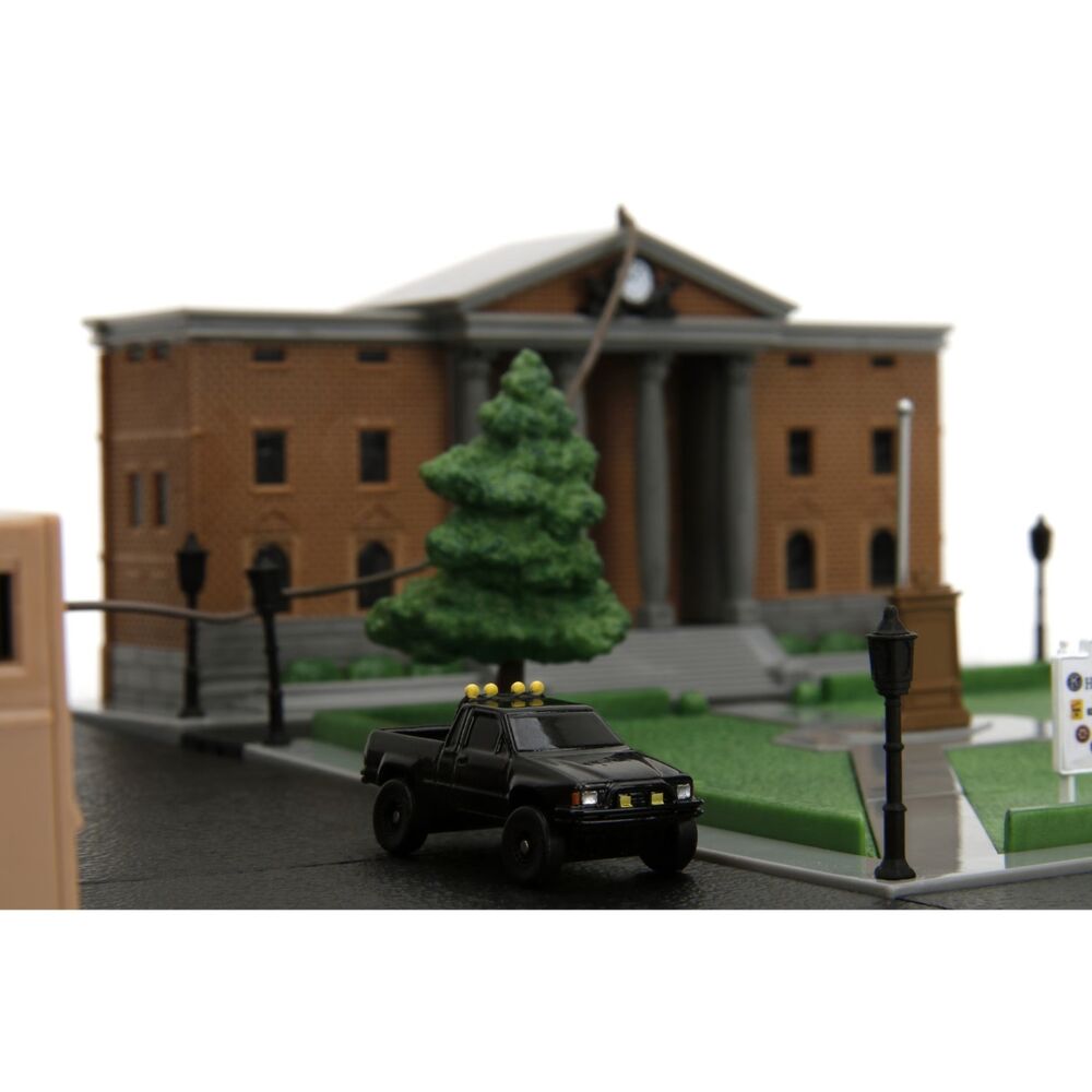 Replica Diorama Plaza de la Corte de Hill Valley Regreso al Futuro JADA TOYS