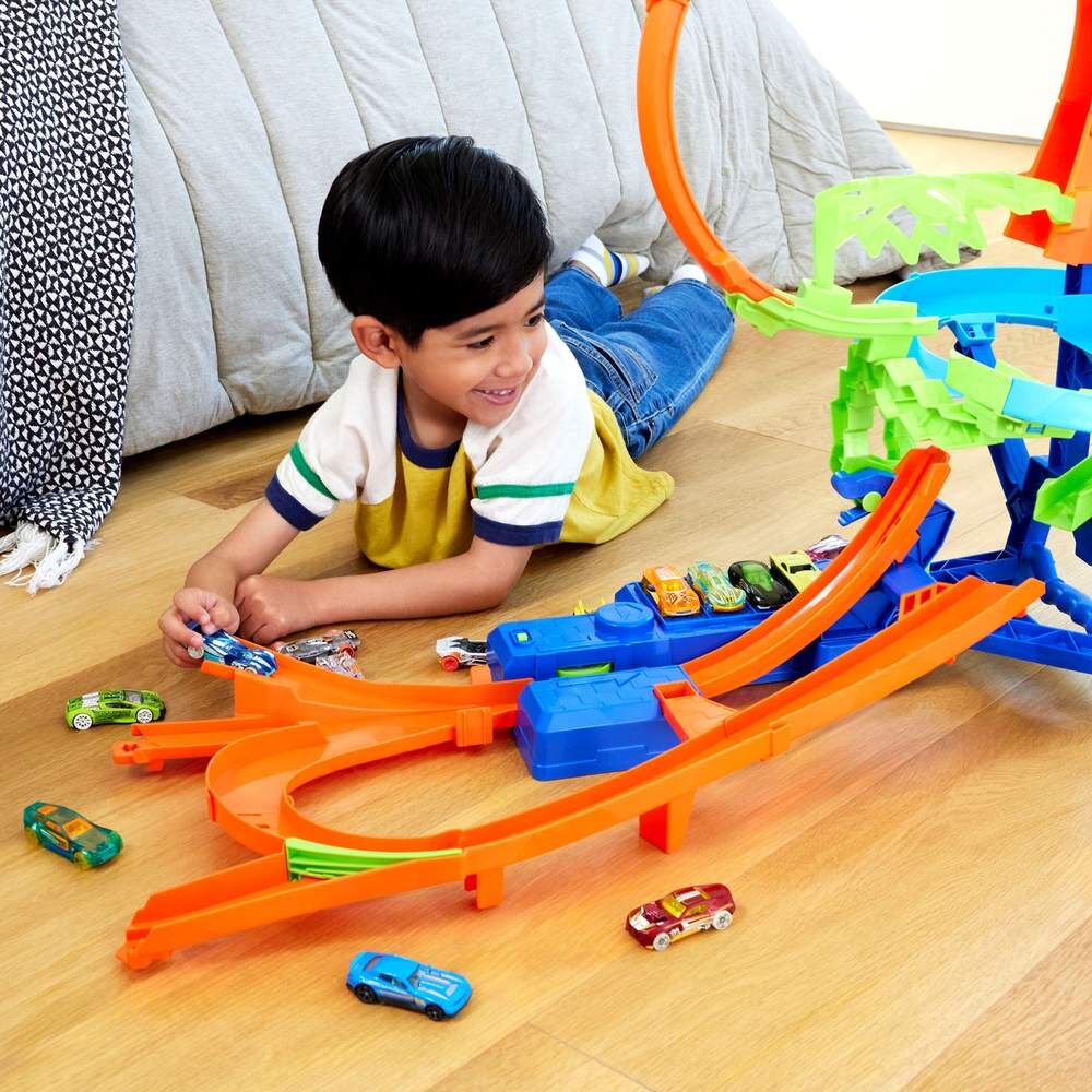 Pista coches Choque Aereo Hot Wheels Stunt Traks MATTEL