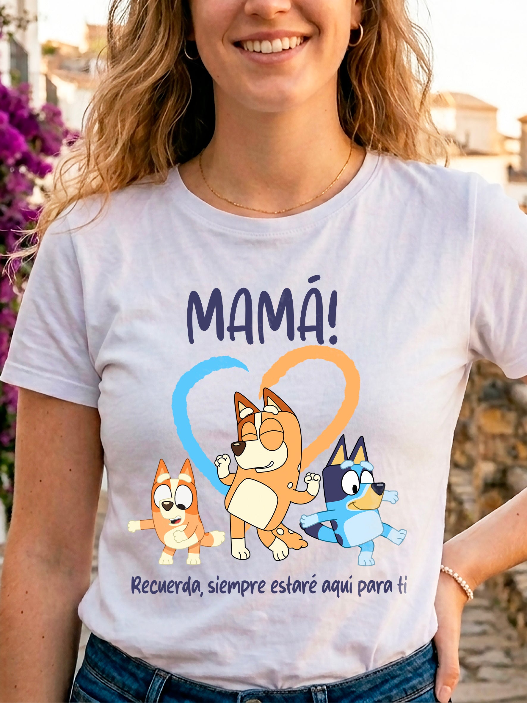 CAMISETA DÍA DE LA MADRE: MAMÁ – SIEMPRE ESTARÉ AQUÍ PARA TI 👩‍👧‍👦 Frikartes